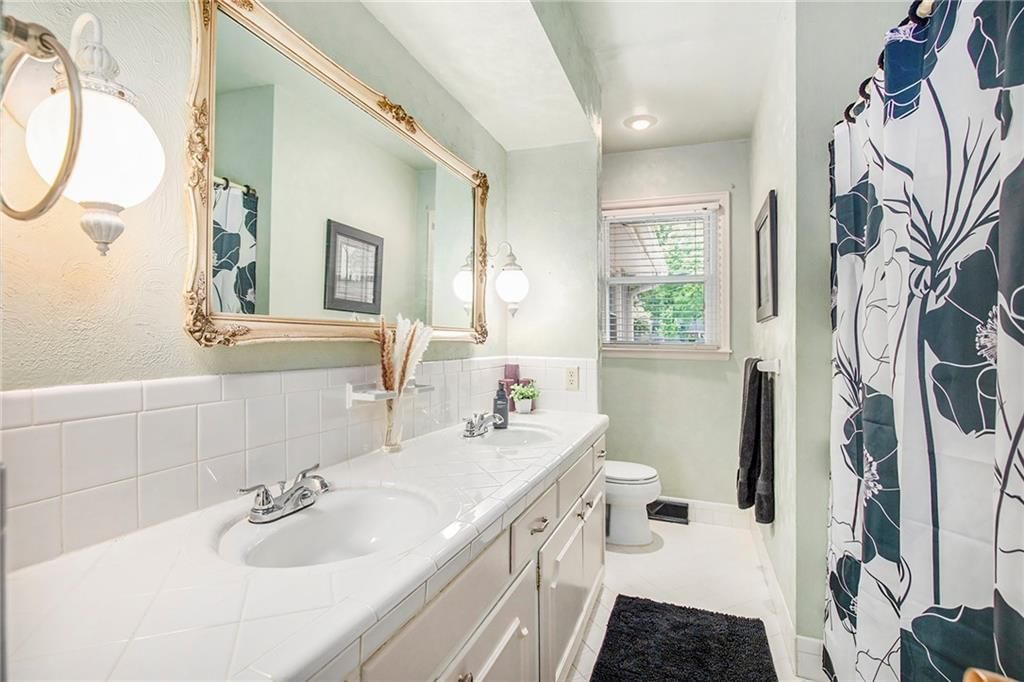 10924 Virginia Avenue — photo 20