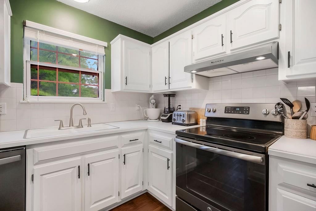 17525 W 111TH Court — photo 17