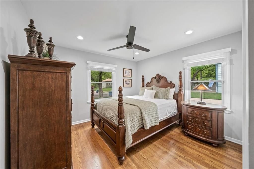 5815 W 100th Street — photo 17