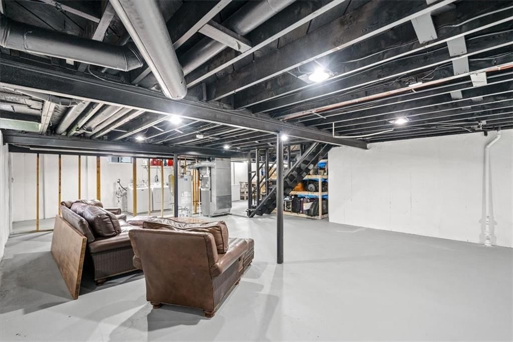 5815 W 100th Street — photo 21