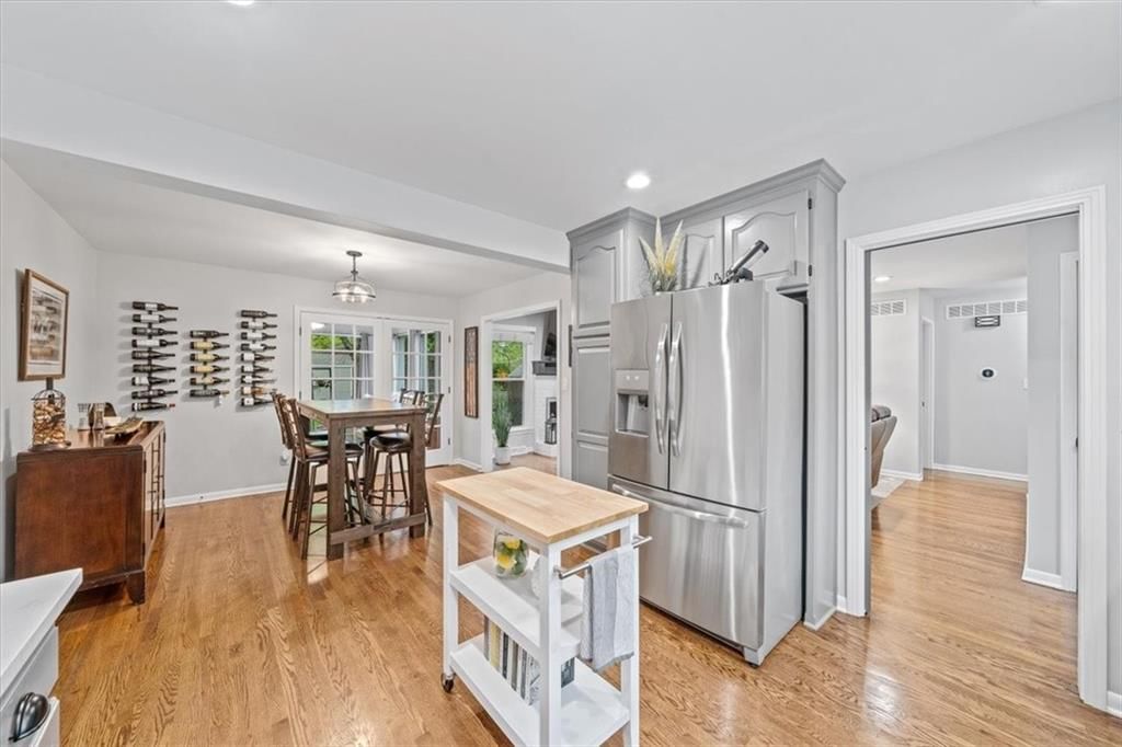 5815 W 100th Street — photo 10