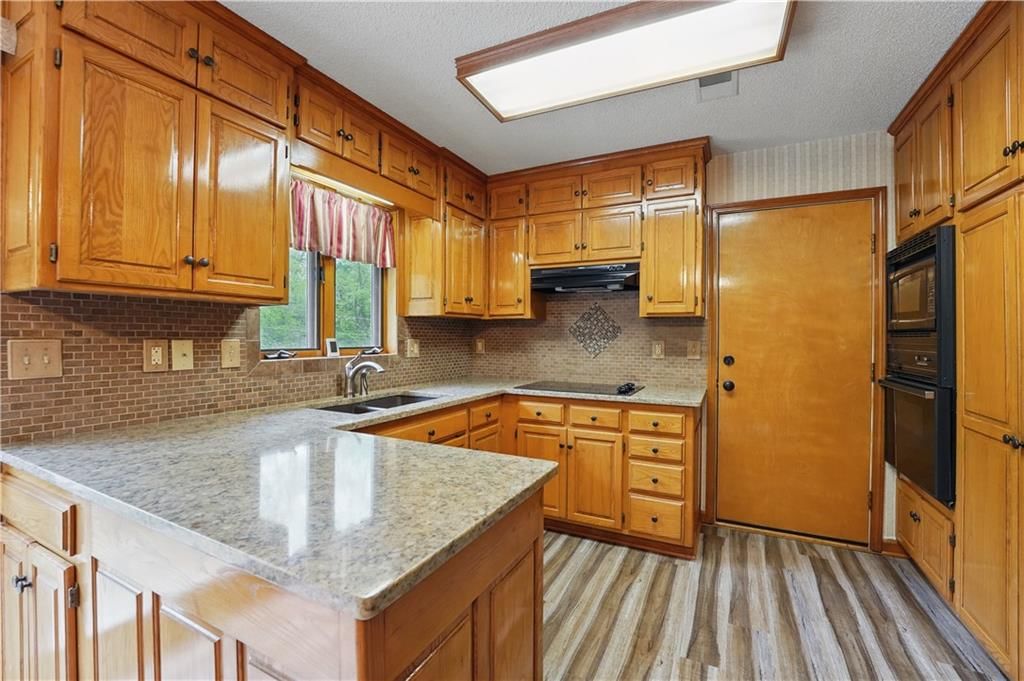 2709 NW Powderhorn Drive — photo 12