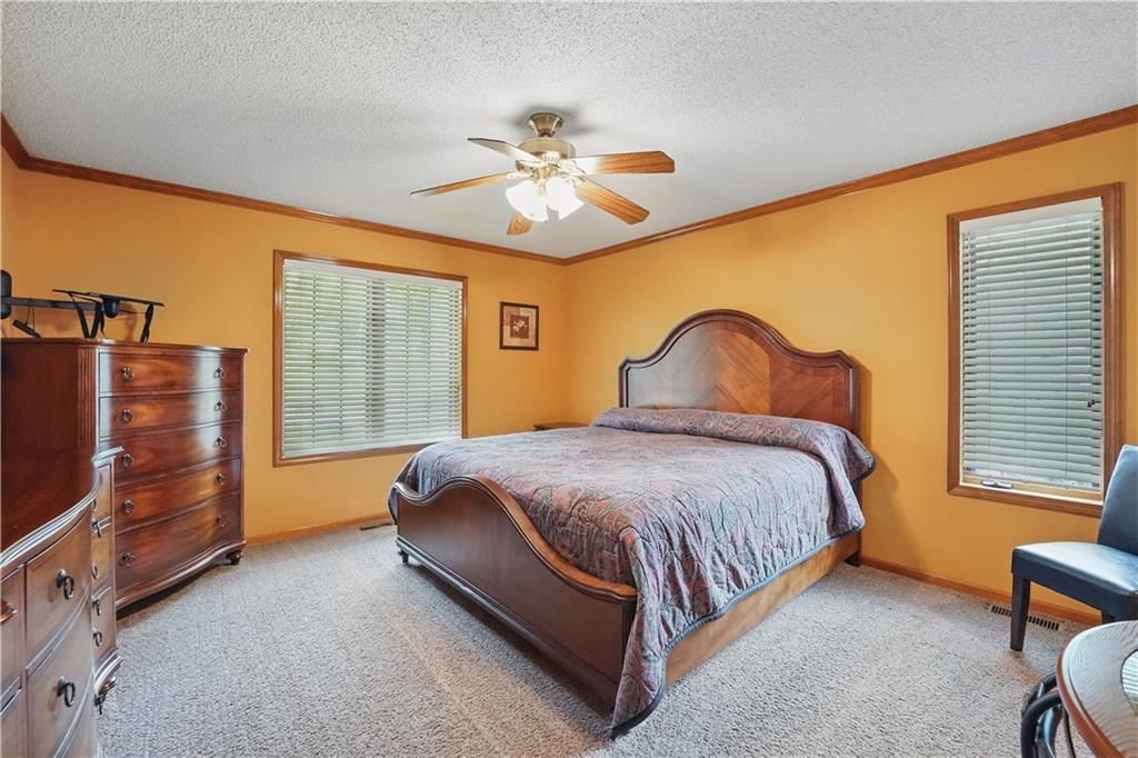 2709 NW Powderhorn Drive — photo 18