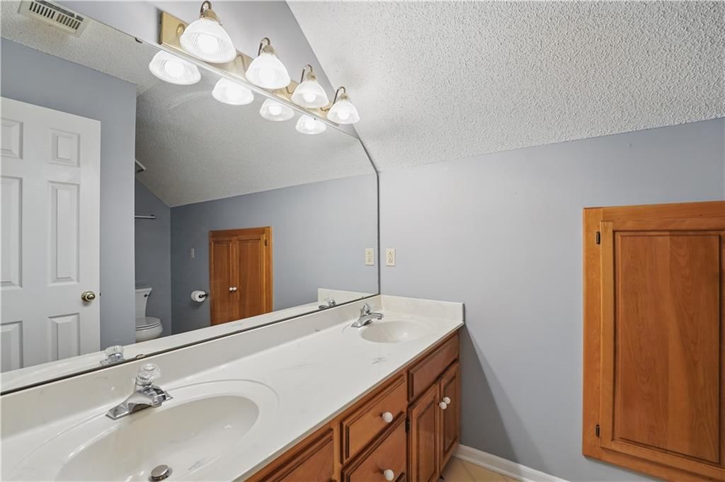 2709 NW Powderhorn Drive — photo 25