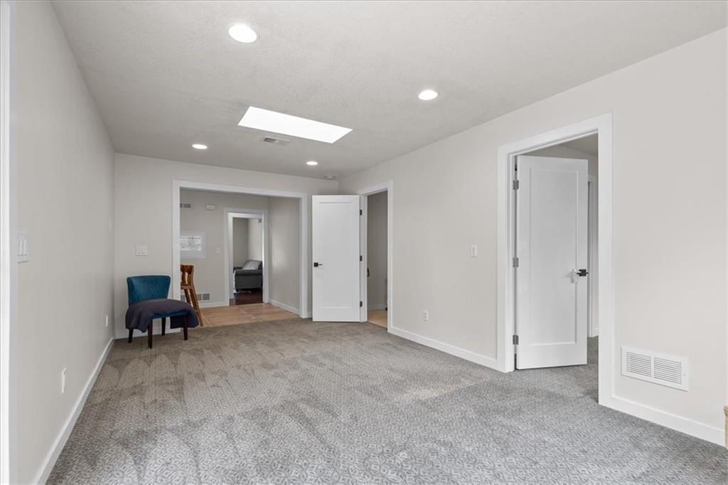 7518 W 64th Terrace — photo 18