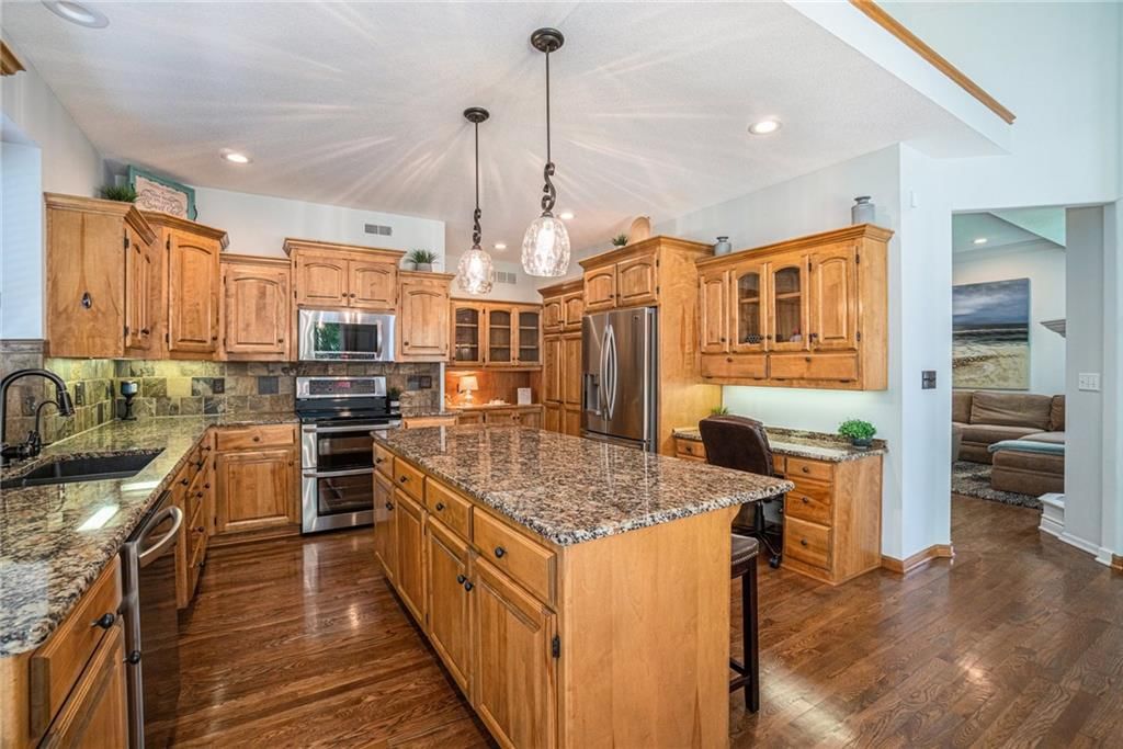 2713 SW Monarch Drive — photo 18