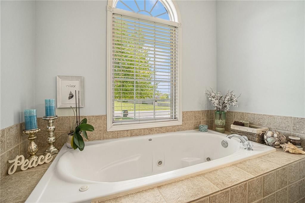 2713 SW Monarch Drive — photo 25