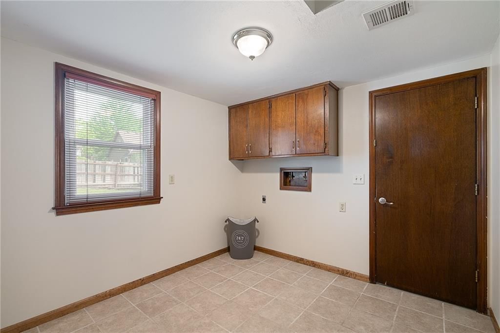 13030 W 105th Street — photo 35