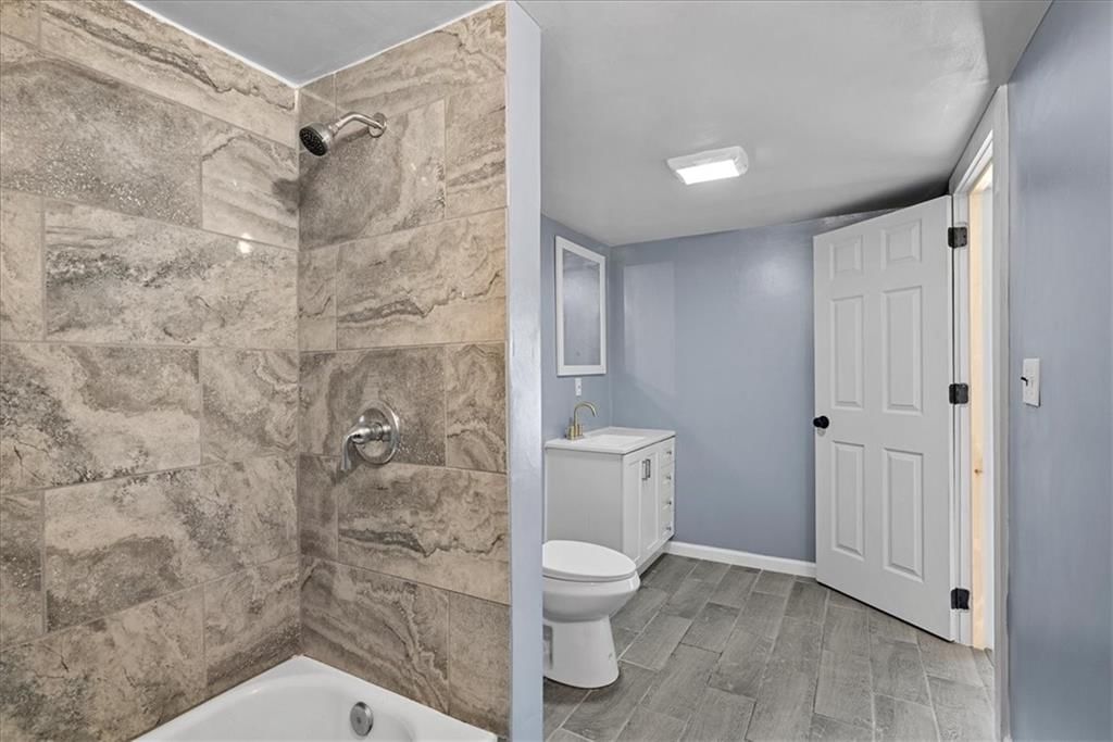 6008 E 9th Street — photo 20