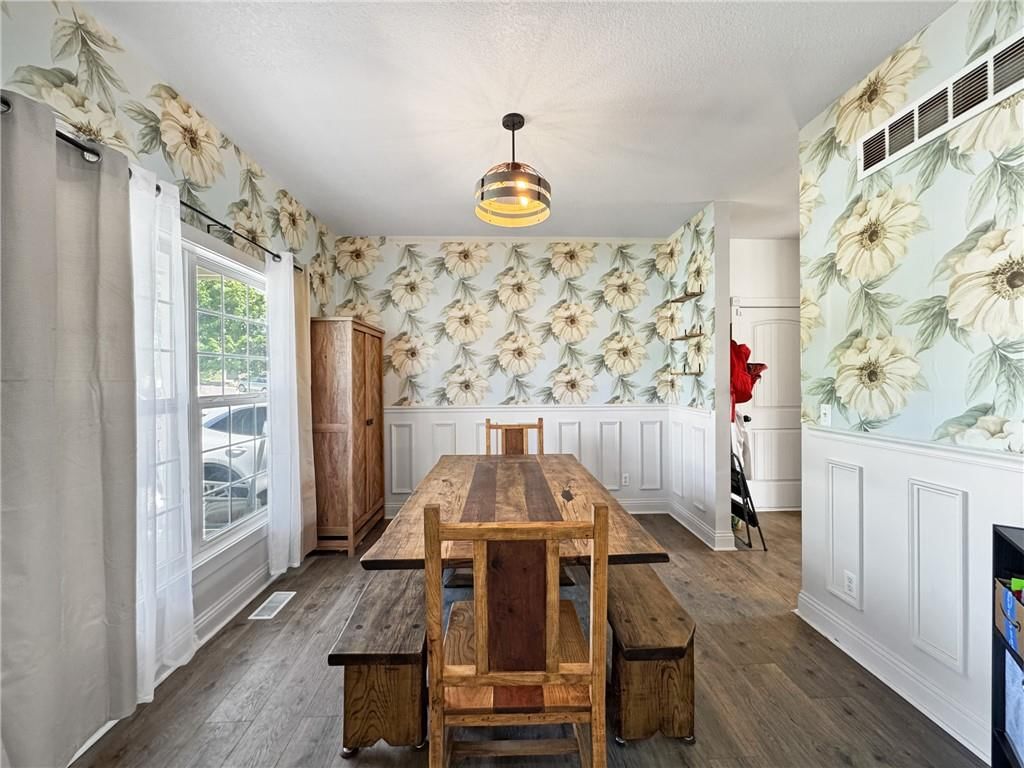 17900 Sunset Drive — photo 8