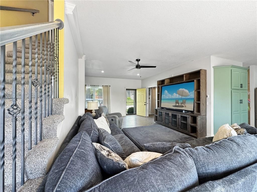 17900 Sunset Drive — photo 9