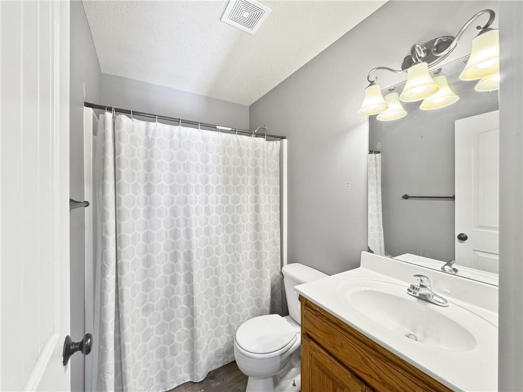 17900 Sunset Drive — photo 10