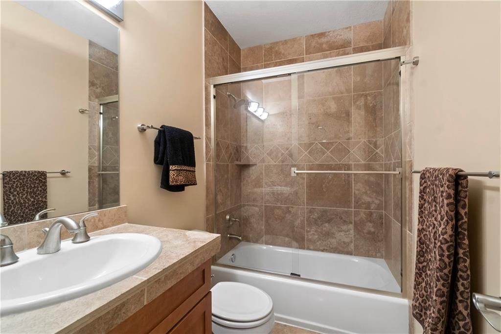 8821 W 142nd Place — photo 34