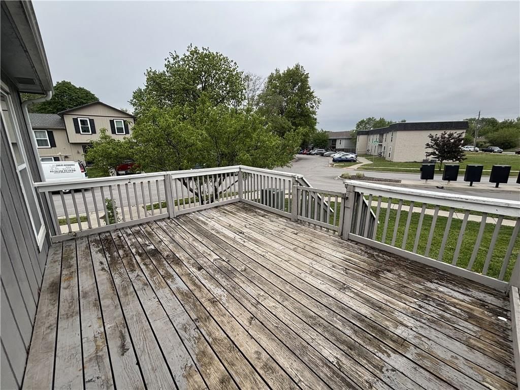 647 E El Monte Court — photo 30