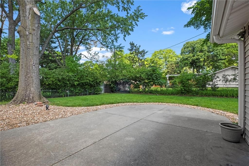 6024 W 88th Street — photo 37