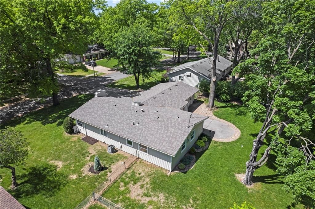 6024 W 88th Street — photo 43