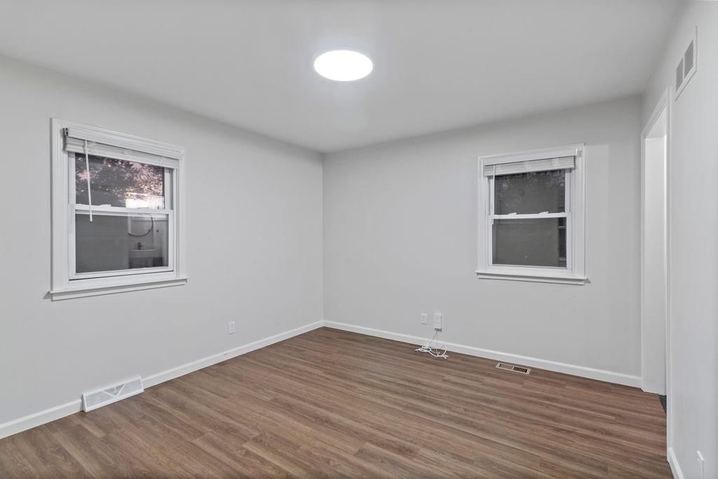 7554 Lafayette Avenue — photo 17