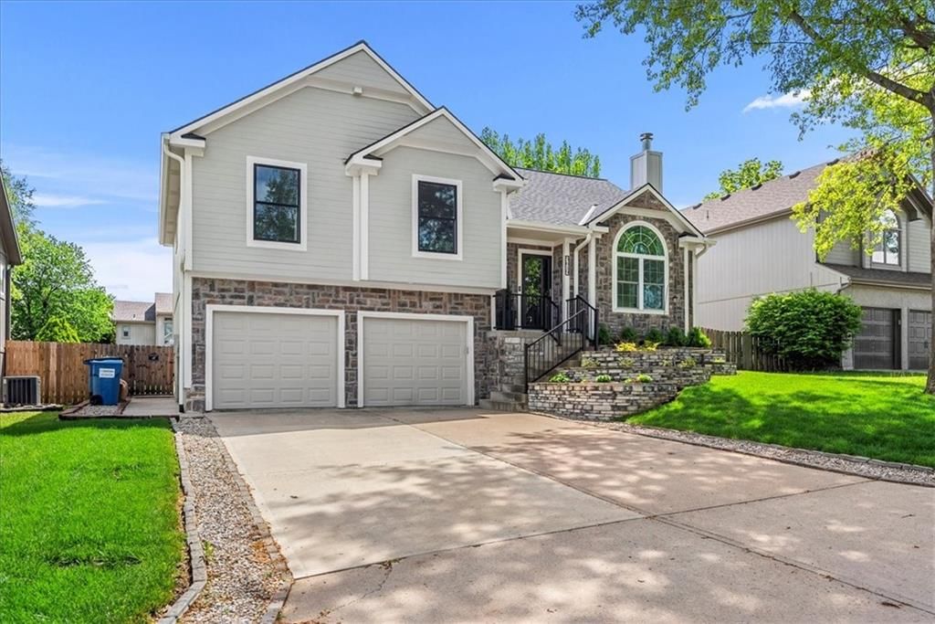 5619 Brownridge Drive — photo 3
