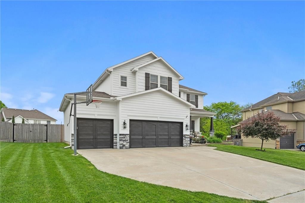 1509 Northpoint Drive — photo 2