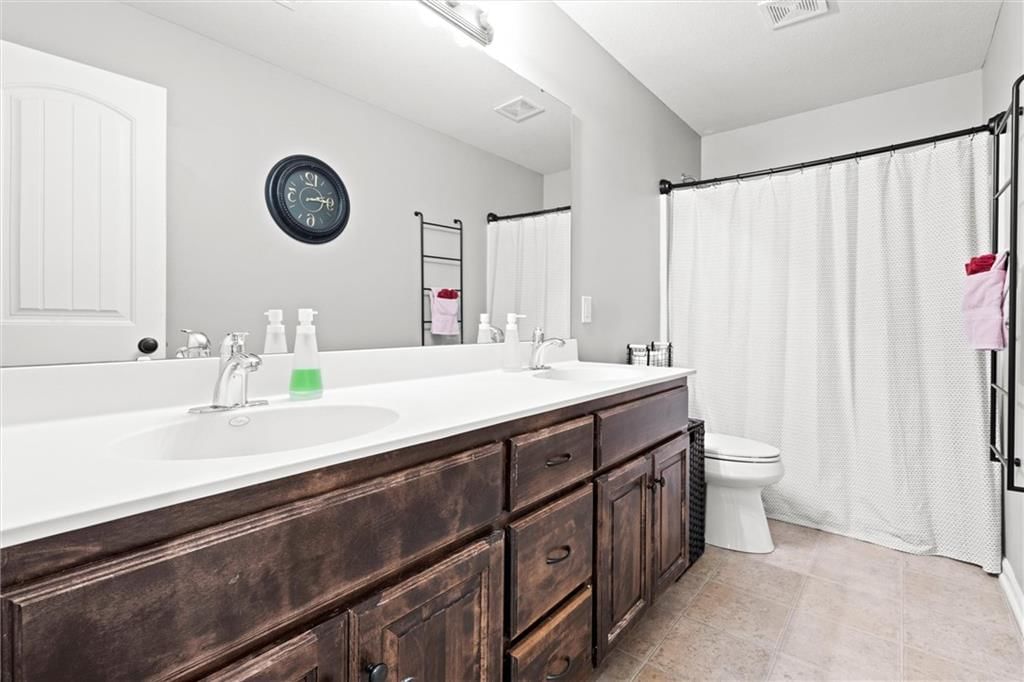 1509 Northpoint Drive — photo 29
