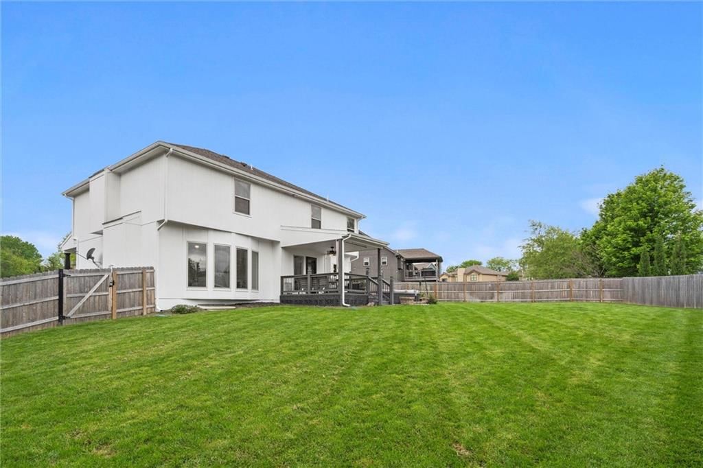 1509 Northpoint Drive — photo 43