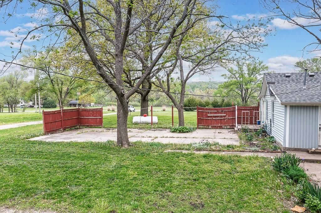 21183 Hollingsworth Road — photo 26