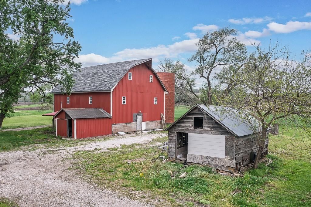 21183 Hollingsworth Road — photo 42