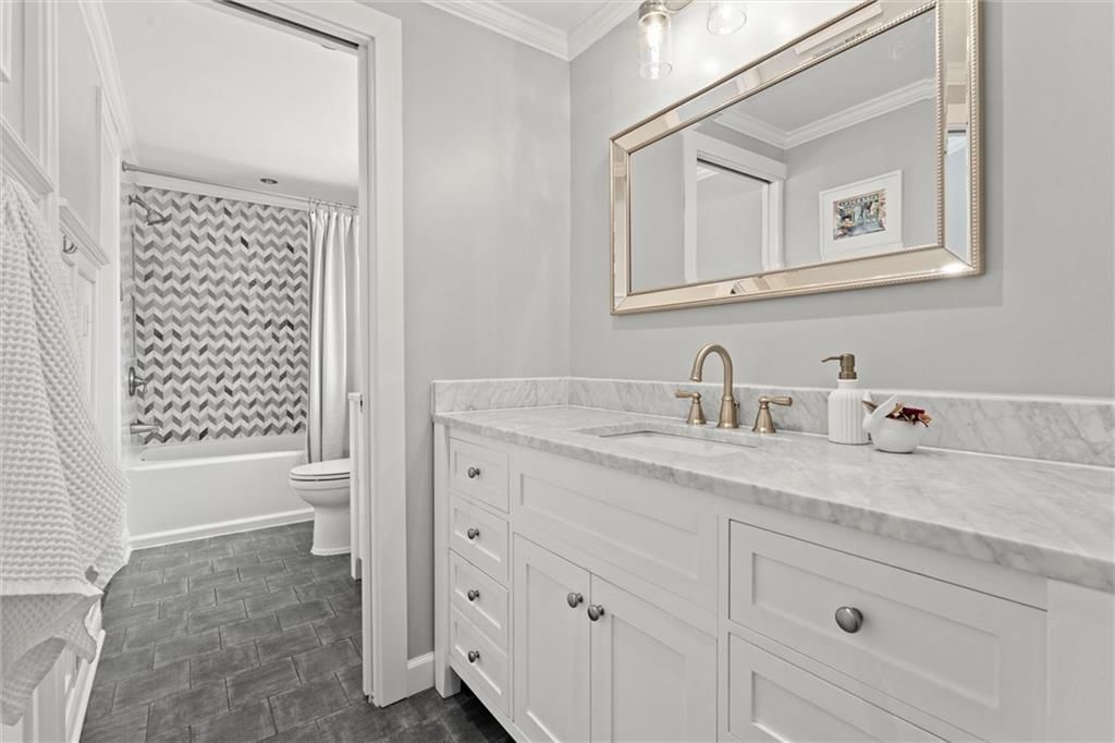 6725 Locust Street — photo 22