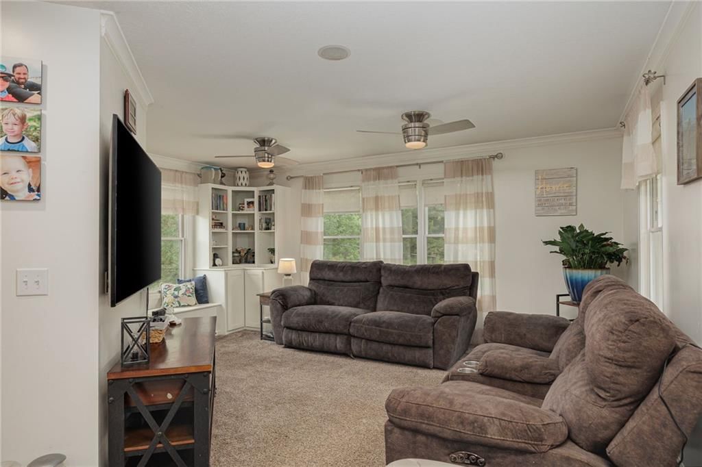 2402 N Circle Drive — photo 17