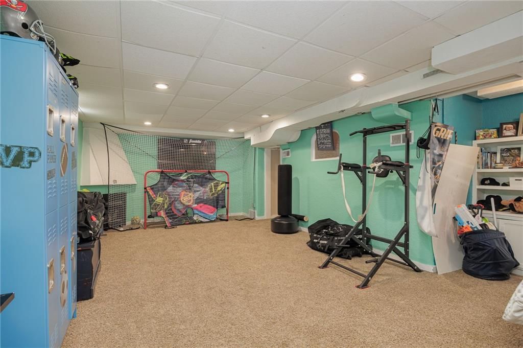 2402 N Circle Drive — photo 28