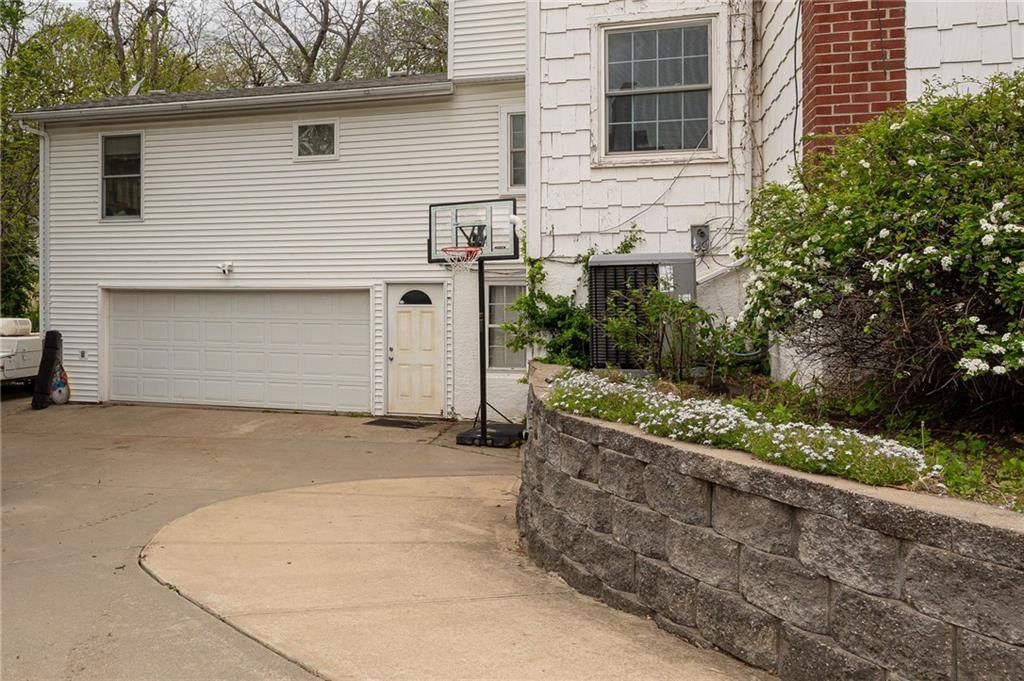 2402 N Circle Drive — photo 34