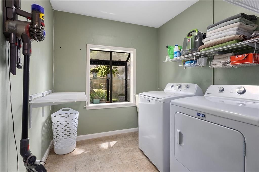 1275 W Gregory Boulevard — photo 14