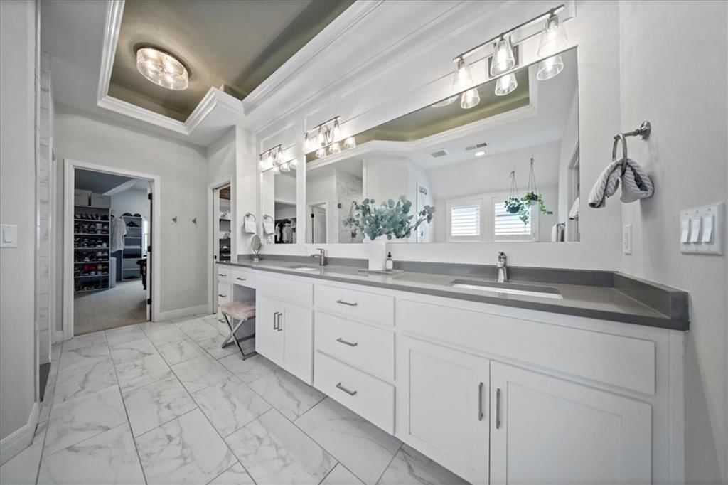 9872 Saddletop Street — photo 38