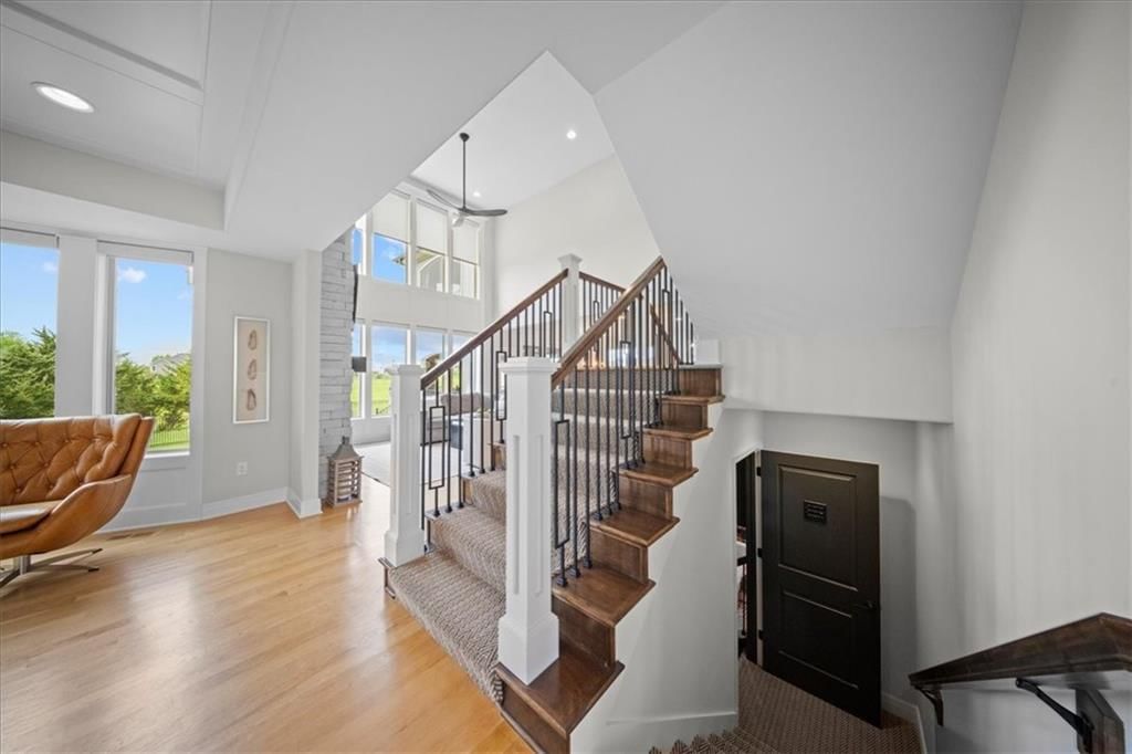 9872 Saddletop Street — photo 56
