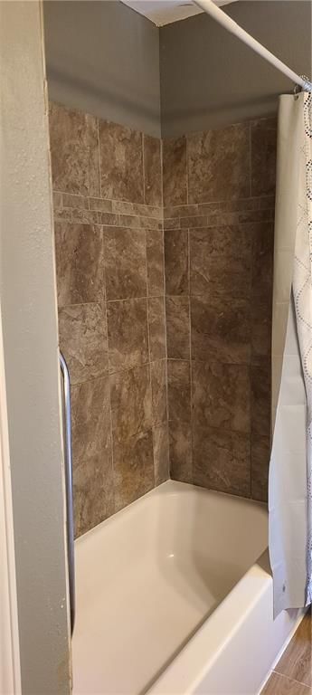 502 Benton Street — photo 13