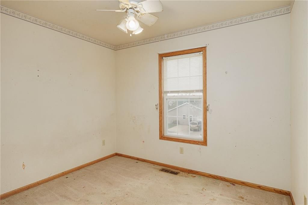 1115 E Cooper Street — photo 12