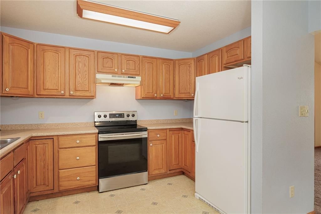 1115 E Cooper Street — photo 8