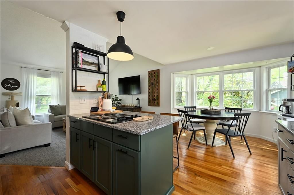 1124 NE Birchwood Drive — photo 11