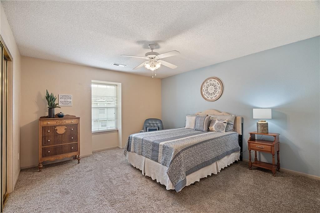 1321 SE Norwood Drive SE — photo 13