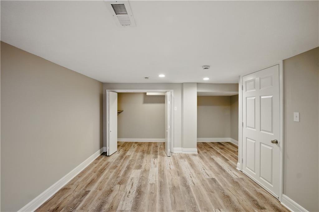 2640 S 53rd Street — photo 18