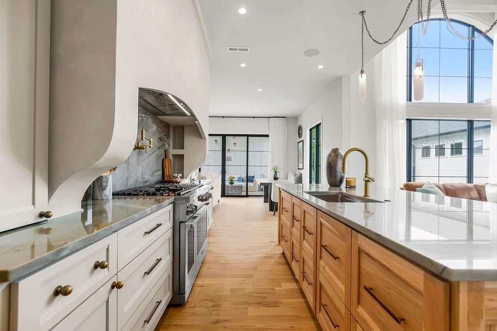 17236 Goddard Street — photo 15