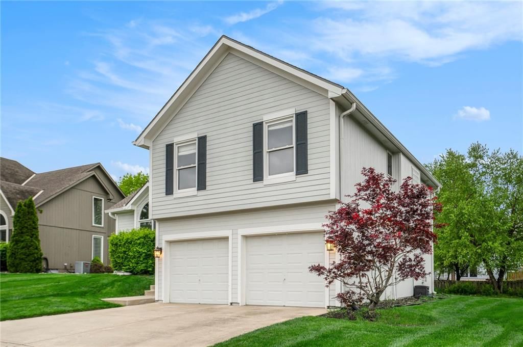 7516 N Mckinley Court — photo 3