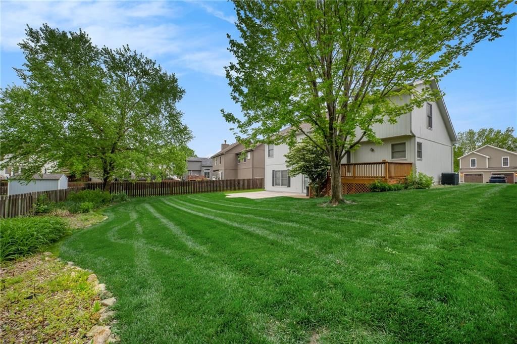 7516 N Mckinley Court — photo 26