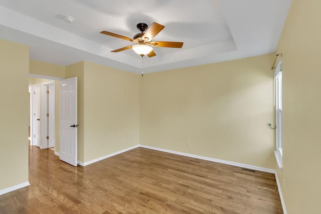 341 N Locust Street — photo 18