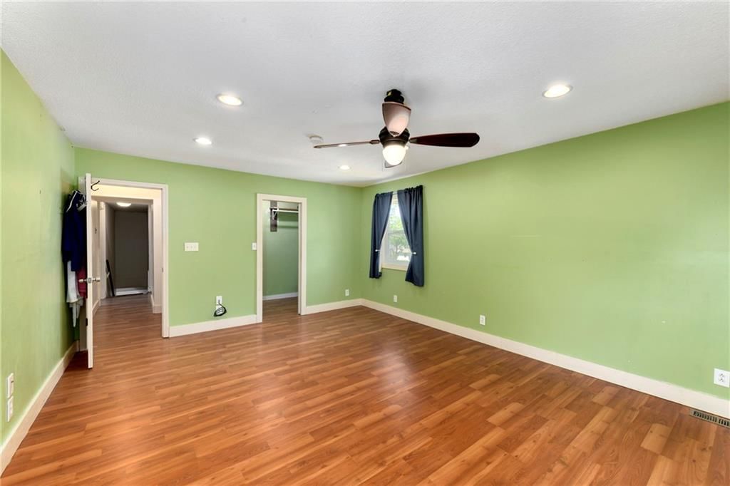 314 N Lake Street — photo 24