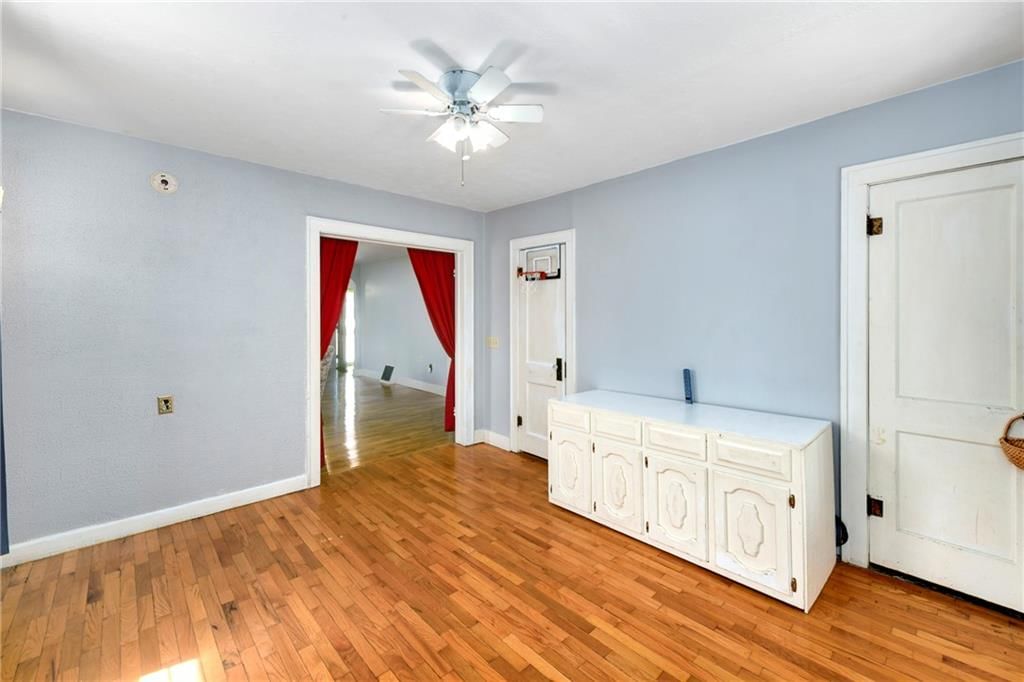 314 N Lake Street — photo 8