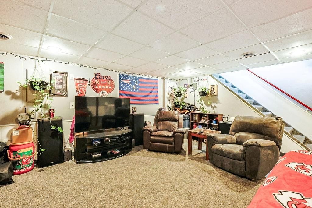 3306 Melody Lane — photo 33