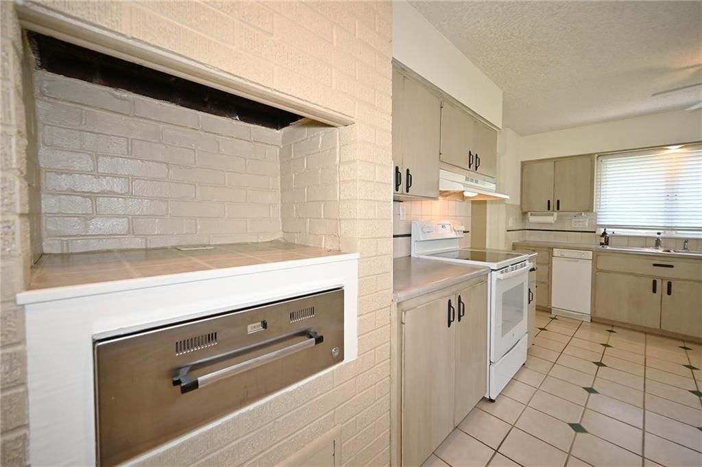 4628 NE Carolane Street — photo 23
