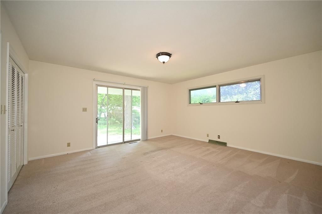 4628 NE Carolane Street — photo 32