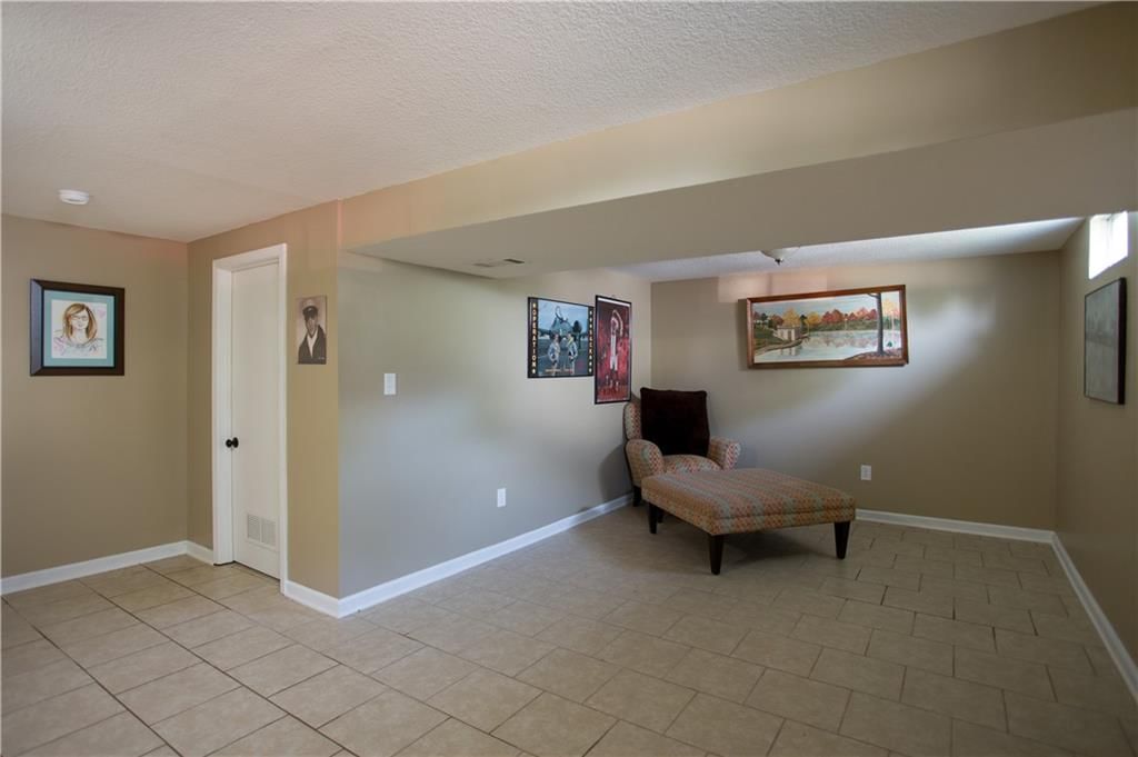 3912 S Lees Summit Road — photo 24